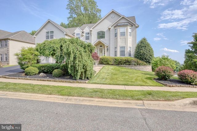 37 LYNAM LOOKOUT DR, Newark, DE 19702