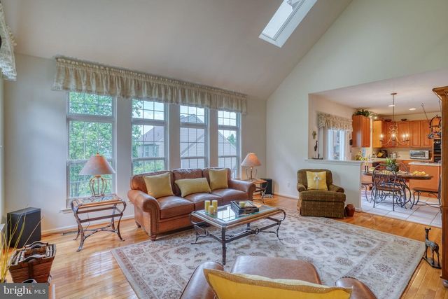 37 LYNAM LOOKOUT DR, Newark, DE 19702