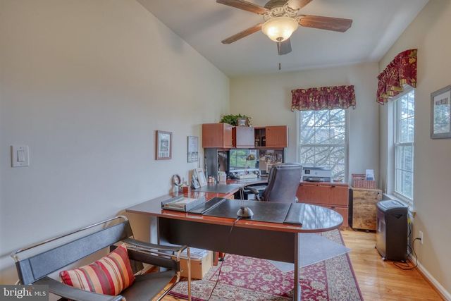37 LYNAM LOOKOUT DR, Newark, DE 19702