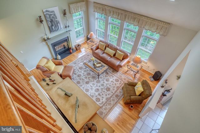 37 LYNAM LOOKOUT DR, Newark, DE 19702