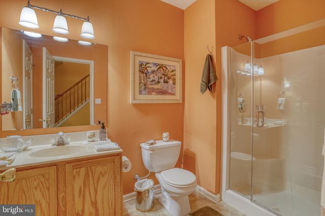 37 LYNAM LOOKOUT DR, Newark, DE 19702