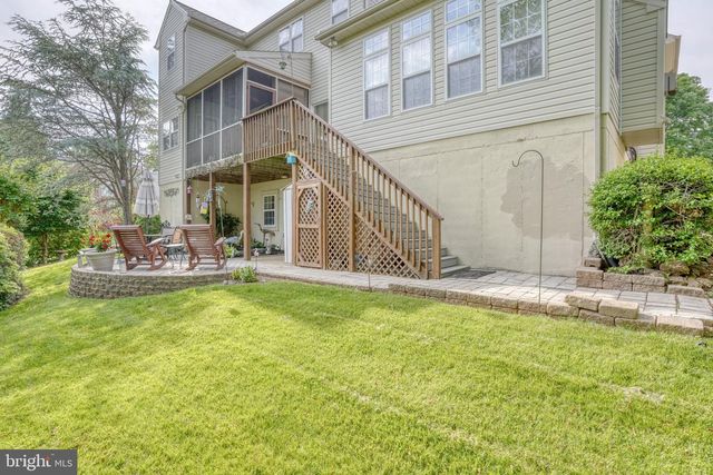 37 LYNAM LOOKOUT DR, Newark, DE 19702