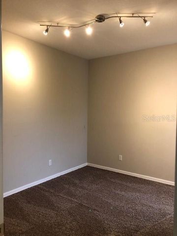 9073 SHEPTON STREET, Orlando, FL 32825
