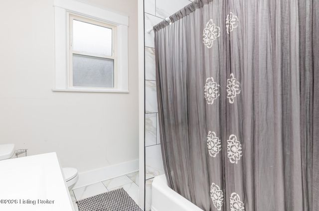 730 S 38th St, Louisville, KY 40211