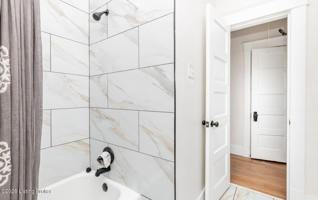 730 S 38th St, Louisville, KY 40211