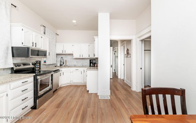 730 S 38th St, Louisville, KY 40211