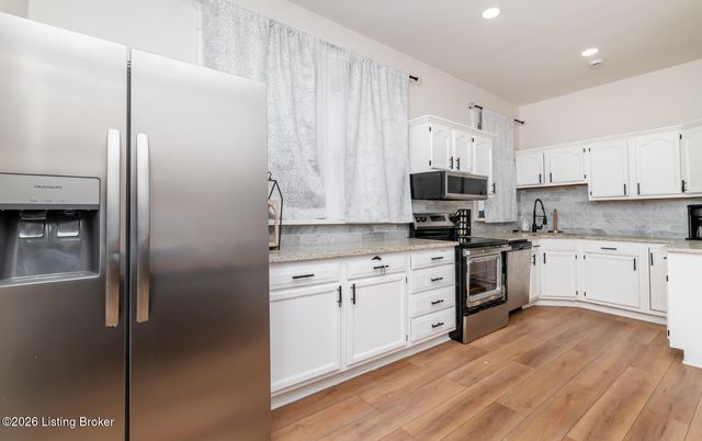 730 S 38th St, Louisville, KY 40211