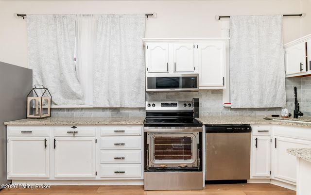 730 S 38th St, Louisville, KY 40211