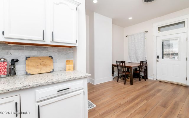 730 S 38th St, Louisville, KY 40211