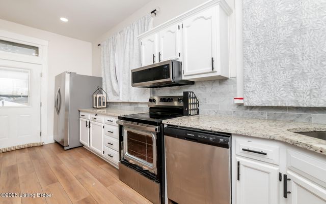 730 S 38th St, Louisville, KY 40211