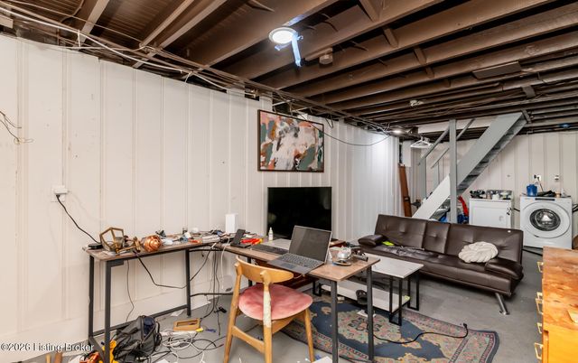 730 S 38th St, Louisville, KY 40211