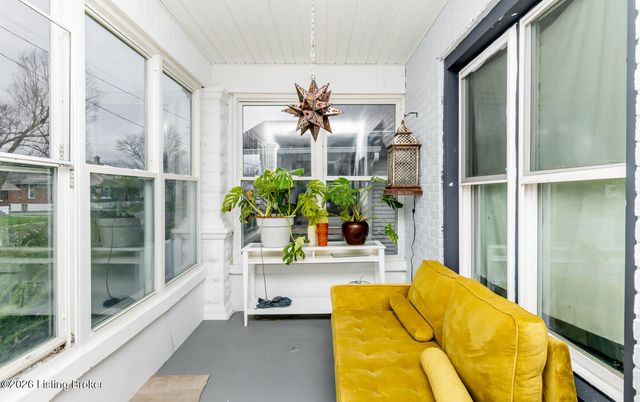 730 S 38th St, Louisville, KY 40211