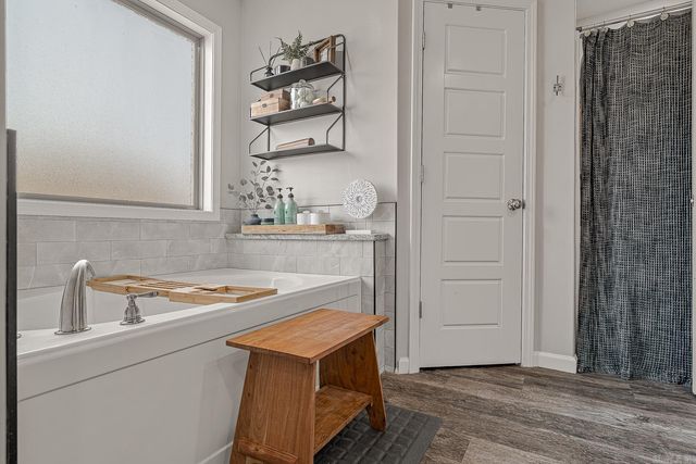 1003 Ava Lane, Paragould, AR 72450