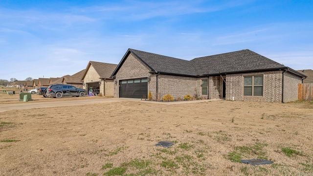 1003 Ava Lane, Paragould, AR 72450