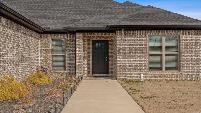 1003 Ava Lane, Paragould, AR 72450