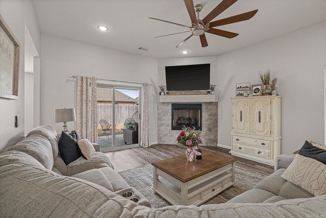 1003 Ava Lane, Paragould, AR 72450