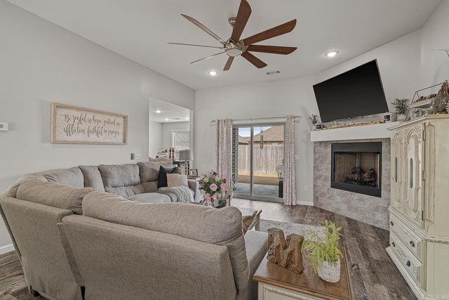 1003 Ava Lane, Paragould, AR 72450