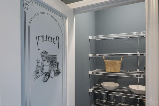 10010 Washington Glen Drive, Washington Twp, OH 45458