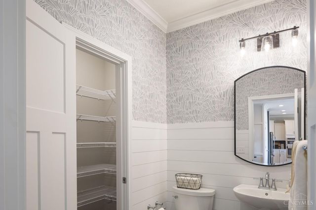 10010 Washington Glen Drive, Washington Twp, OH 45458