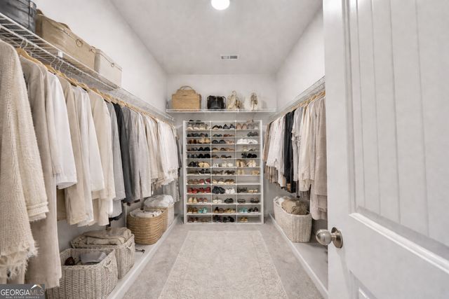 1123 Chastain Drive, Sugar Hill, GA 30518