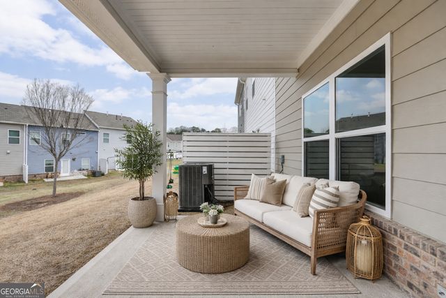 1123 Chastain Drive, Sugar Hill, GA 30518