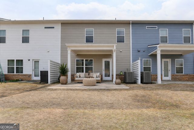 1123 Chastain Drive, Sugar Hill, GA 30518