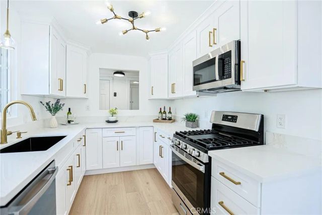 1246 E Turin, Anaheim, CA 92805