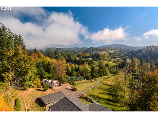 915 Se POUNDER Rd, Corbett, OR 97019