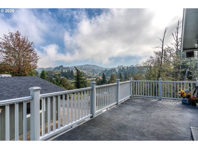 915 Se POUNDER Rd, Corbett, OR 97019