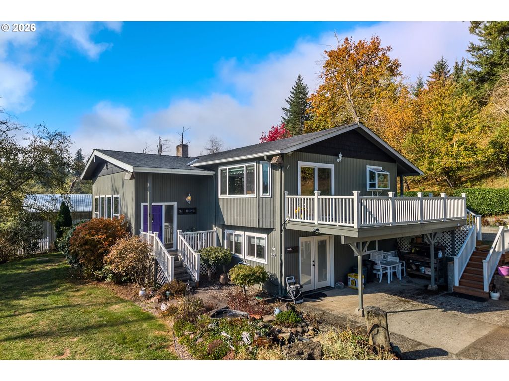 915 Se POUNDER Rd, Corbett, OR 97019