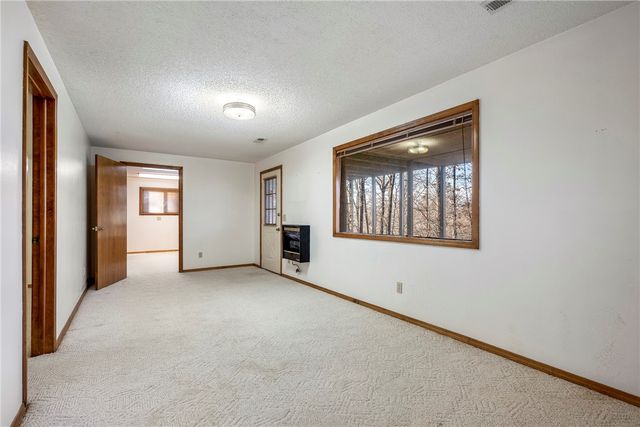 40 Lonsdale Drive, Bella Vista, AR 72715