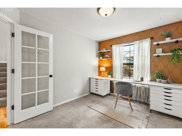 12800 Se OTT St, Clackamas, OR 97015