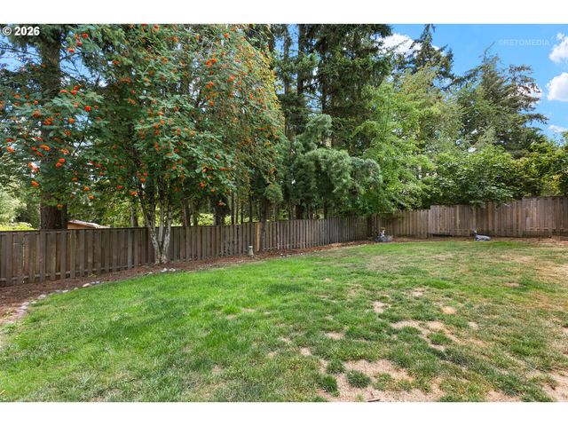 12800 Se OTT St, Clackamas, OR 97015