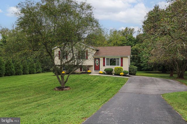 13 FOXTAIL CT, Shrewsbury, PA 17361