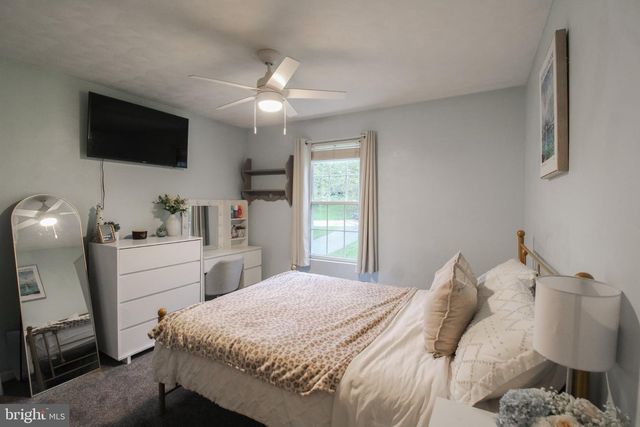 13 FOXTAIL CT, Shrewsbury, PA 17361