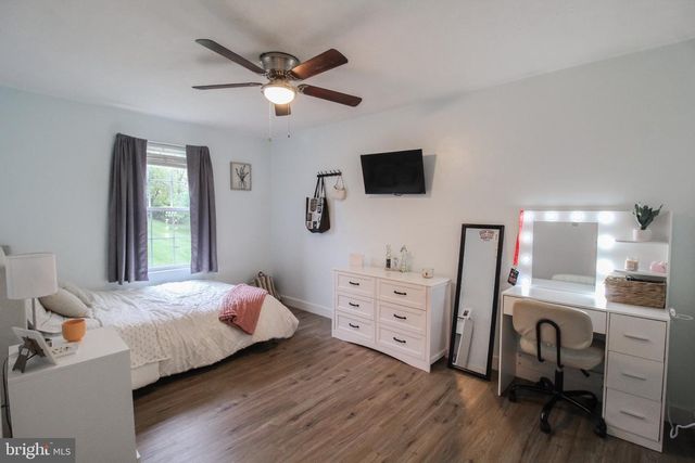 13 FOXTAIL CT, Shrewsbury, PA 17361