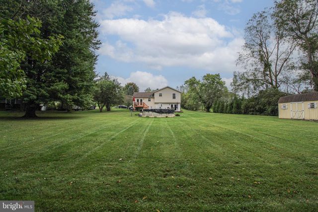 13 FOXTAIL CT, Shrewsbury, PA 17361