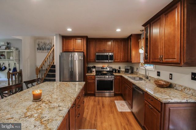 13 FOXTAIL CT, Shrewsbury, PA 17361