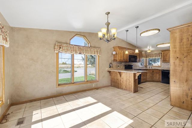 221 Cottonwood Lane, Blackfoot, ID 83221