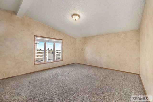 221 Cottonwood Lane, Blackfoot, ID 83221