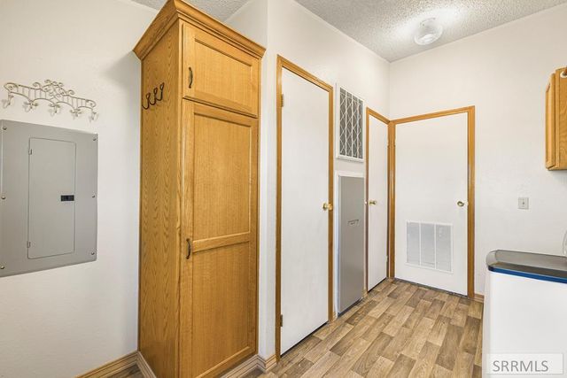 221 Cottonwood Lane, Blackfoot, ID 83221