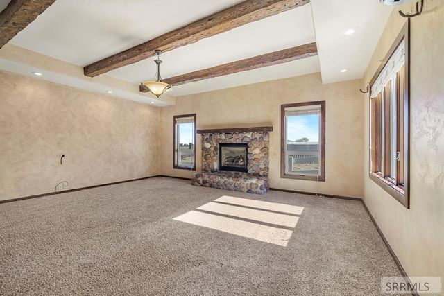 221 Cottonwood Lane, Blackfoot, ID 83221