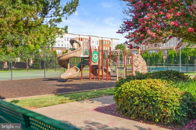 1638 WHEYFIELD DR, Frederick, MD 21701