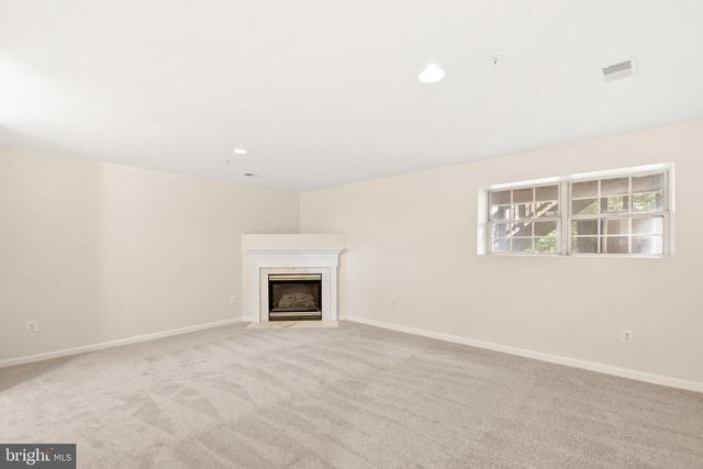 1638 WHEYFIELD DR, Frederick, MD 21701