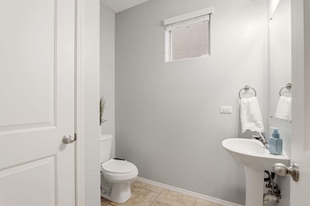 8420 Chilte Pine Road NW, Albuquerque, NM 87120