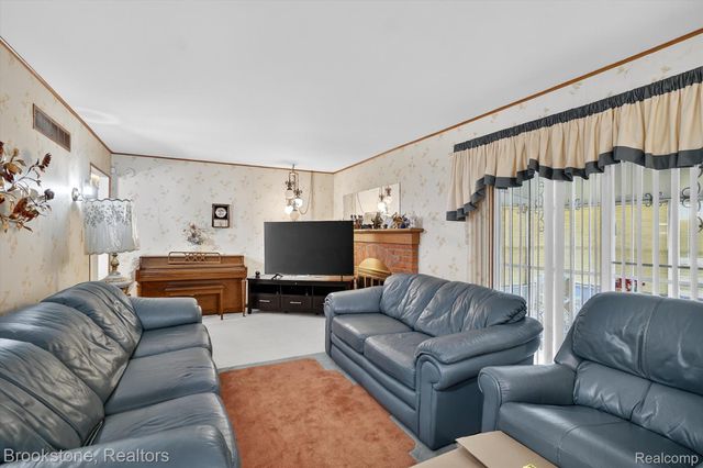 3228 Wolcott Street, Flint, MI 48504