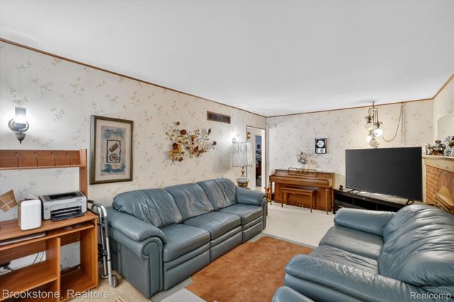 3228 Wolcott Street, Flint, MI 48504