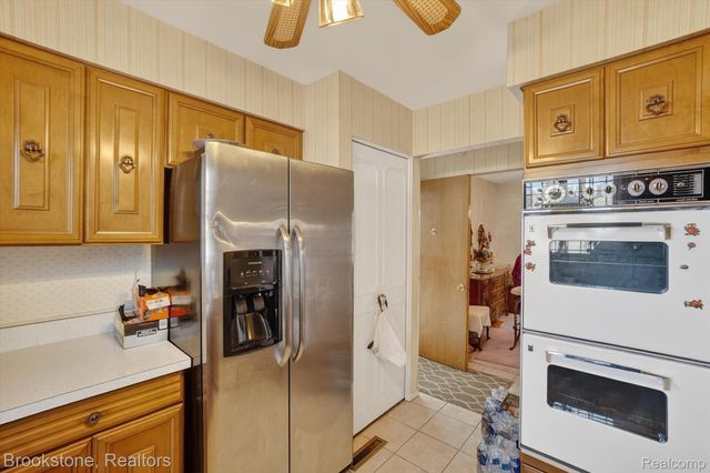 3228 Wolcott Street, Flint, MI 48504