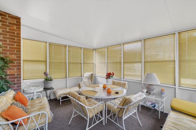 3228 Wolcott Street, Flint, MI 48504