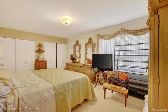 3228 Wolcott Street, Flint, MI 48504